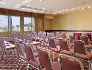 Hotel Ramada By Wyndham Hawthorne/Lax Facilidades foto